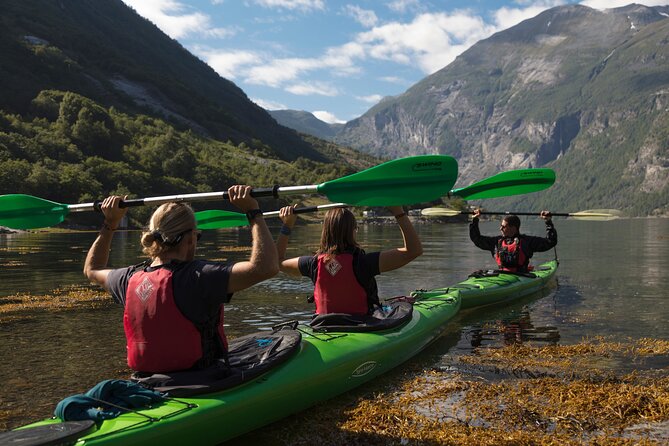 2-Hour Guided Kayak Experience in Geiranger - Key highlights at a glance