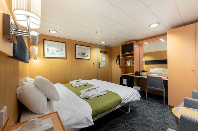 24hr Northern Lights & Whale Watching Cruise - Back to Tromsø Around 7 PM: A Clean Finish With No Extra Transfers
