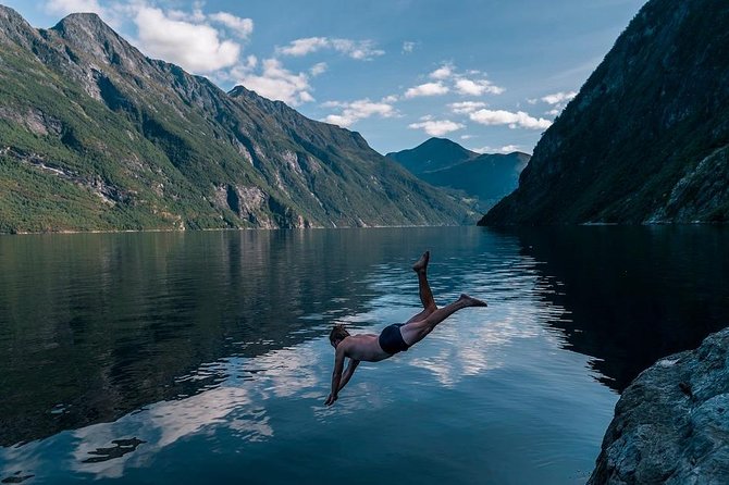6 Day Fjord Kayaking Trip Norway - Camping on islands: what it feels like when the day ends