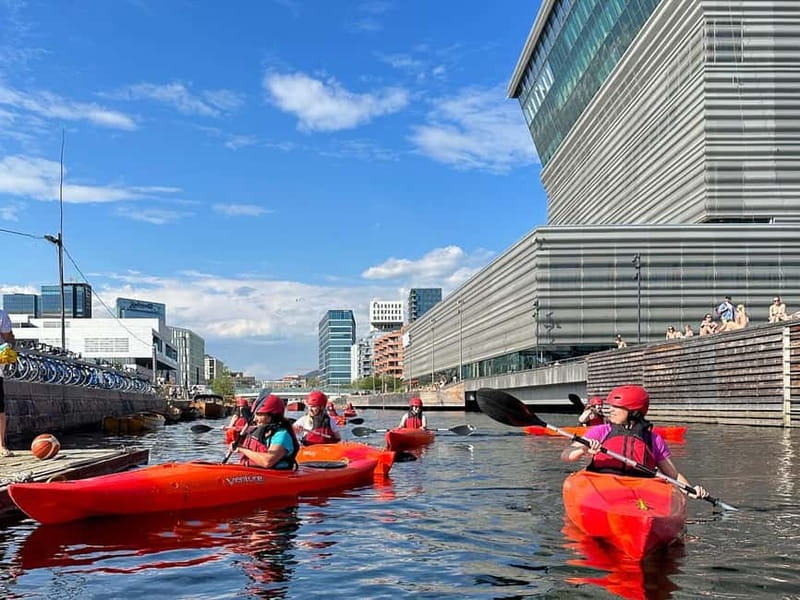 Akerselva River: Urban Paddling Adventure Kayak Tour - What to wear so you do not spend the rest of the day shivering