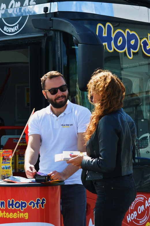Ålesund: 1-Day Hop-On Hop-Off Sightseeing Bus GrayLine - A One-Day Hop-On Loop That Fits a Cruise Schedule
