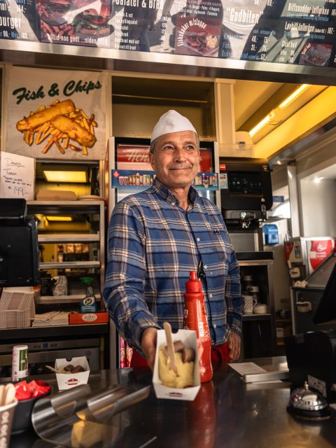 Ålesund: Guided Food Walking Tour - Who should book this, and who should skip it