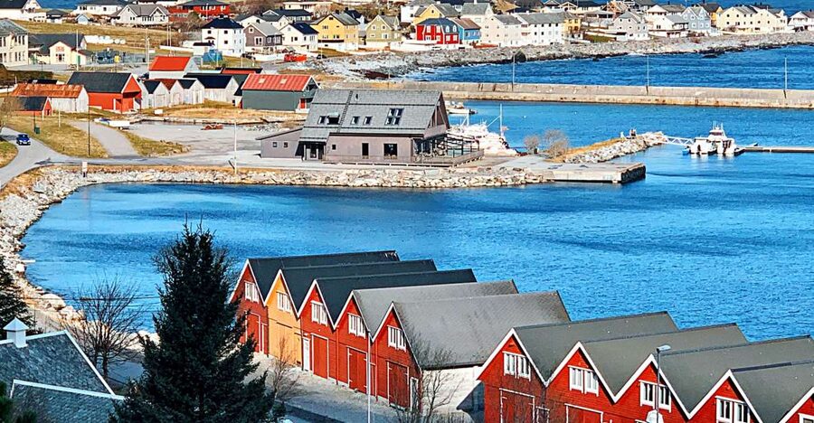 Alesund: Private Tour to the Viking Islands - Starting at Aksla Mountain, where Ålesund suddenly clicks