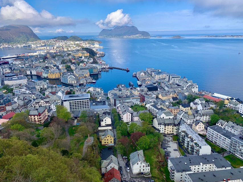 Alesund: Private Tour to the Viking Islands - How sub-sea tunnels change the whole day