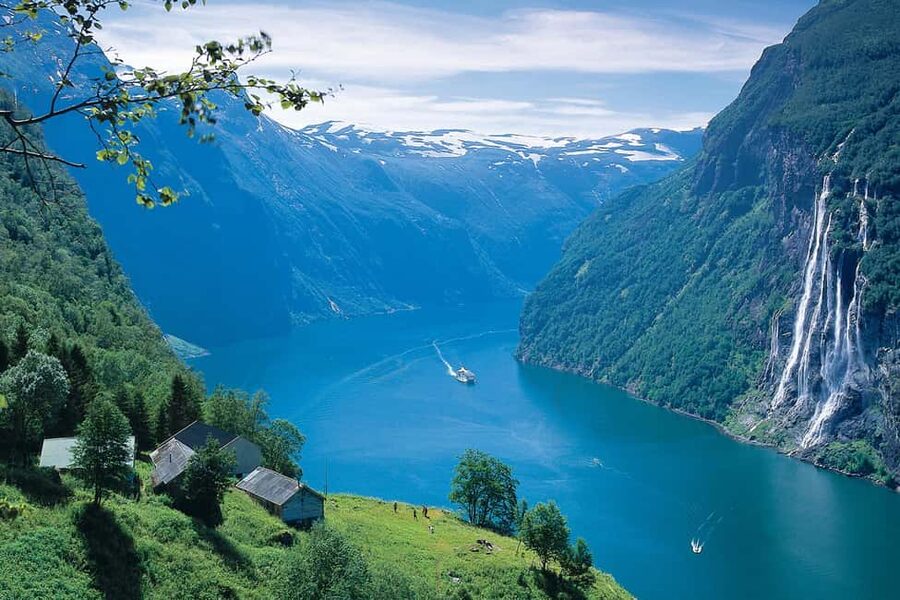 Ålesund to Geiranger Fjord Boat Tour with Return Bus Tour - Key Things That Make This Day Tour Worth Your Time