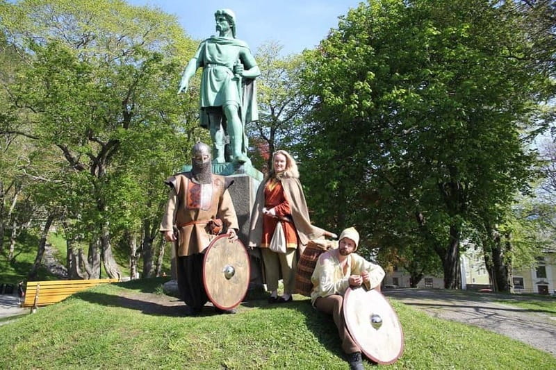 Alesund: Viking Tour with Ship Experience and Tasting - Where to Meet, and How to Show Up Ready