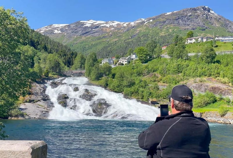 All About the Fjords, in one tour by bus & boat from Ålesund - Ljøen Viewpoint, a quick stop with big payoff