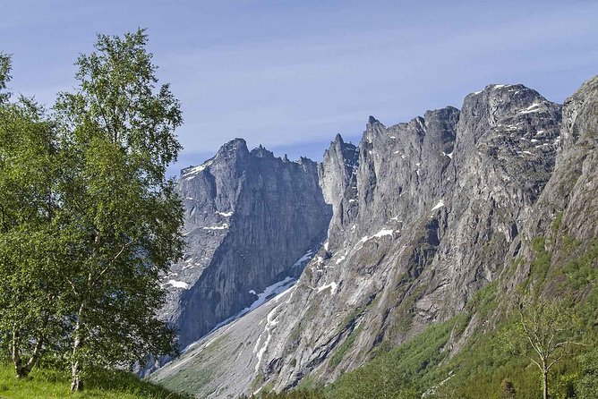Andalsnes Shore Excursion: the Troll Road and Troll Wall - The Troll Road Drive: Hairpin Bends, Big Views, and the Driver’s Real Job