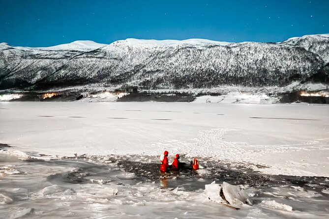 Arctic Ocean Night Floating in Ramfjord - Where and when to show up in Tromsø