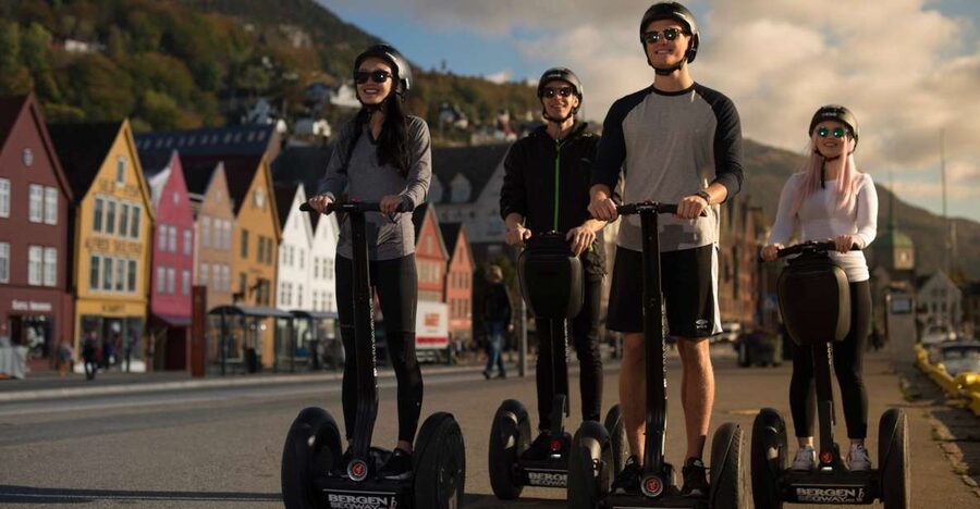 Bergen: 2 Hour Segway Tour - From Bontelabo 2 meeting point to Bergenhus Fortress park