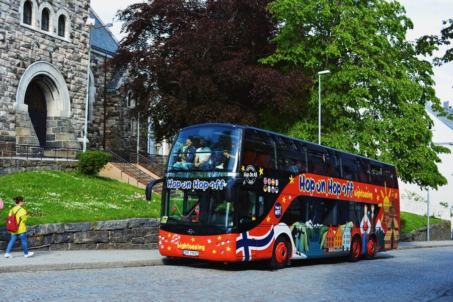 Bergen: 24-Hour Hop-On, Hop-Off Bus Ticket GrayLine - Rainy day ease, mobility help, and the human touch