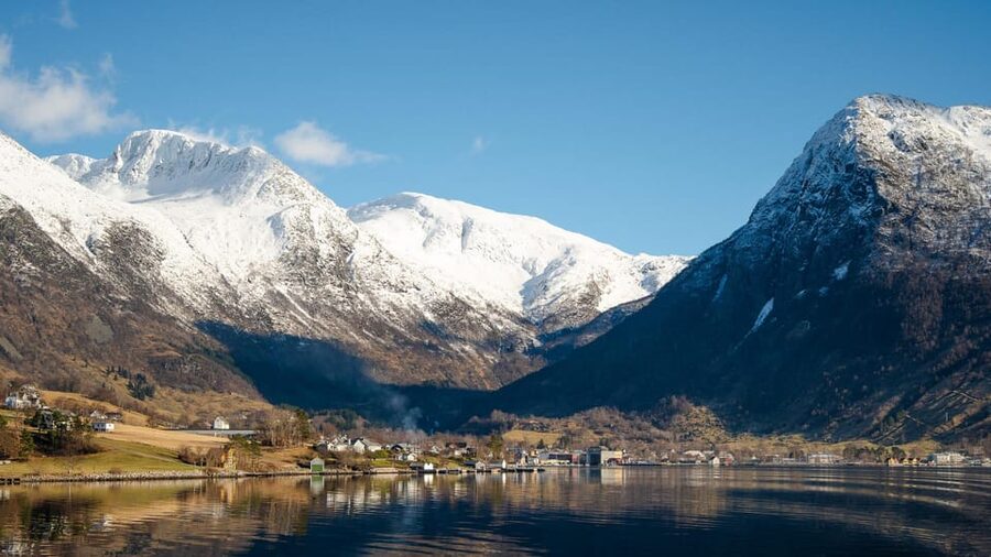 Bergen: Cruise to beautiful Rosendal by the Hardangerfjord - The ride itself: time on the water and what you actually see