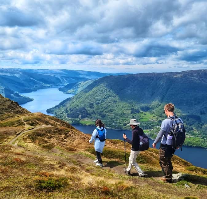 Bergen: Fjord Hiking - Choosing your mountain: Hananipa, Bruviknipa, or Arnanipa