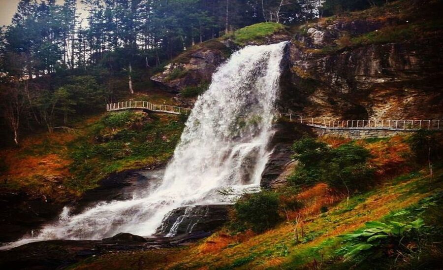 Bergen: Hardangerfjord, Voss Gondola & 3 Great Waterfalls - Voss Gondola: a short cable car ride to Mount Hanguren