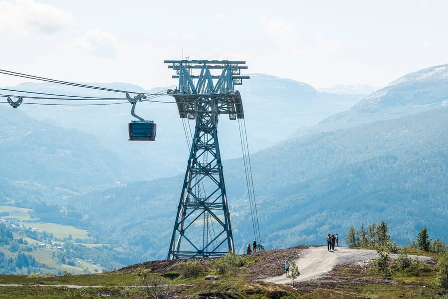 Bergen: Hardangerfjord, Voss Gondola & 3 Great Waterfalls - Skjervsfossen photo stop: quick, scenic, and easy to love