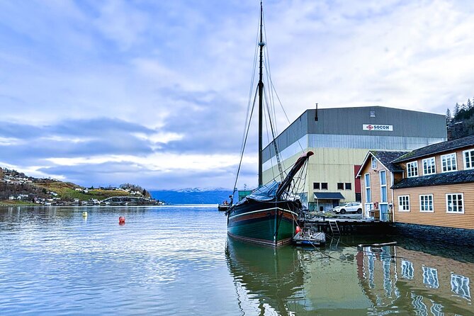 Bergen: Hardangerfjord, Waterfalls, Culture & Apple pie - The Return Drive Through Kvamskogen: Ending on a Mountain Route
