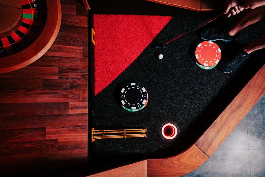 Bergen: High-Tech Minigolf in Top Bergen Activity Bar! - Fjellstuen Synthetic Ice Curling: A Try-It-Now Mini Rink