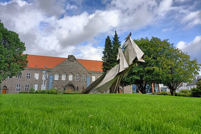 Bergen in Your Pocket: Landmarks and Lore Audio Tour - Skotstredet, Then Your Finale at Ludvig Holberg