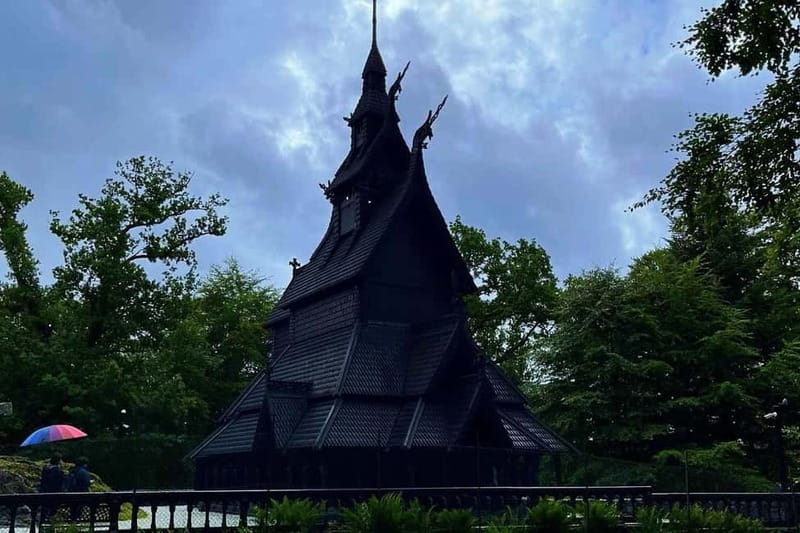 Bergen Like a Local: Culture, Views, and the Stave Church - Weather in Bergen, and how the tour adapts