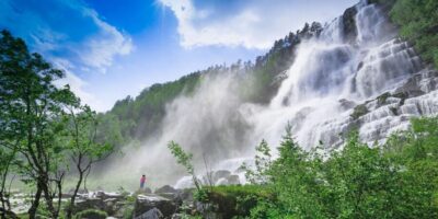 Nærøyfjorden, Flåm, and Stegastein Guided Bus Tour