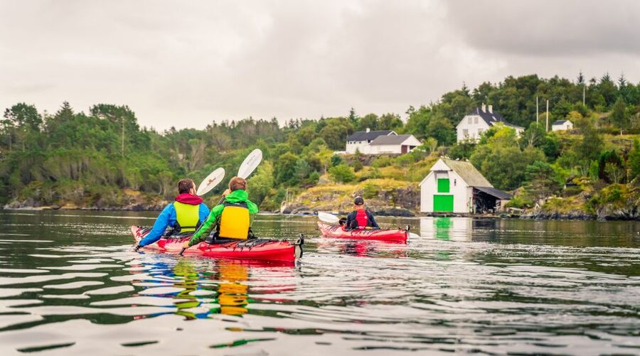 Bergen: Øygarden Islets Guided Kayaking Tour - Should you book the Øygarden islets guided kayaking tour?