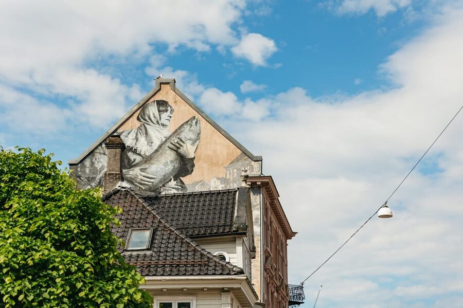 Bergen: Past & Present Small Group Guided Walking Tour - Who this guided walk is best for