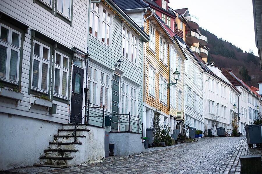 Bergen's Twilight Magic: An Evening Adventure - Hidden viewpoints that actually change the way you see Bergen