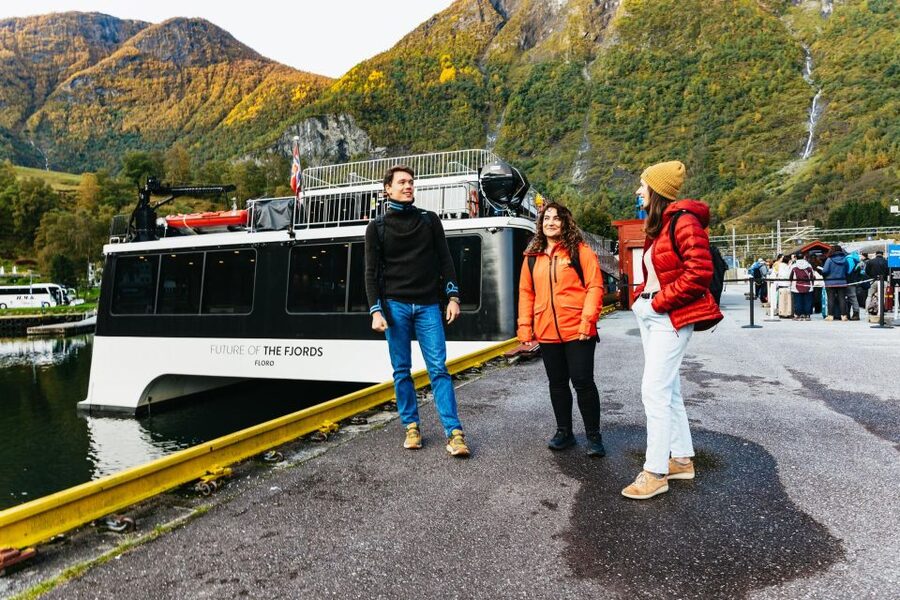 Bergen: Self-Guided Round-Trip Full-Day Excursion - UNESCO fjords by hybrid boat: Gudvangen to Flåm