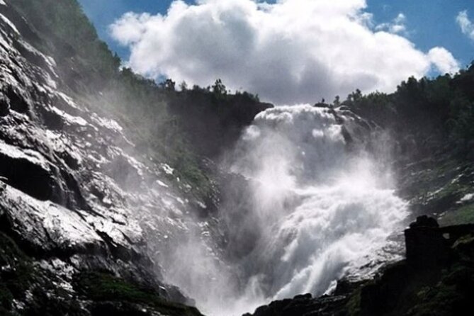 Bergen to Flam "The King of Fjords" One-Way or Round-Trip Cruise Ticket - Price and Value: What You’re Actually Paying For