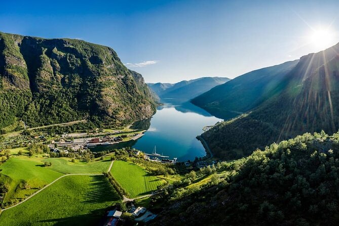 Bergen: UNESCO Fjord Cruise, Flåm & Stegastein - Incl. Lunch - Stegastein Viewpoint: The Fjord From 650 Meters Up