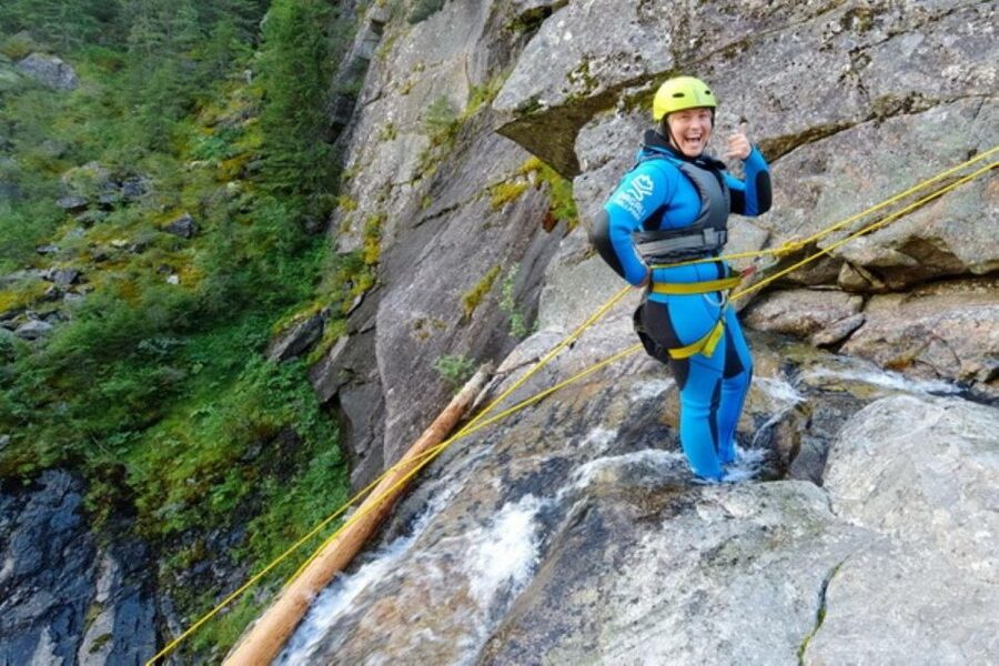 Dagali: Extreme Canyoning Experience - Giant’s kettles: the 4 m deep moment you remember