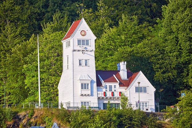 Discover Bergen on Foot and Boat - Key Points Worth Knowing Before You Go