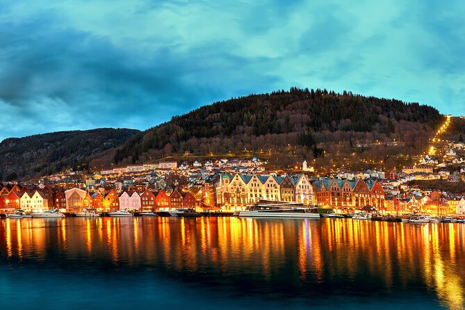Discover Bergen on Foot and Boat - Why the Walking Route Plus the Ferry Actually Helps