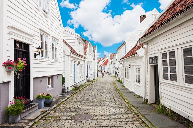 Discover Sensational Stavanger: Self-Guided Audio Tour - Before you go: downloading and app setup that prevents headaches