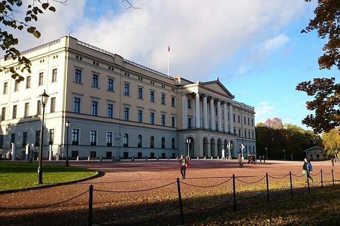 Downtown Oslo: Self-Guided Highlights and History Audio Tour - Key highlights worth your attention