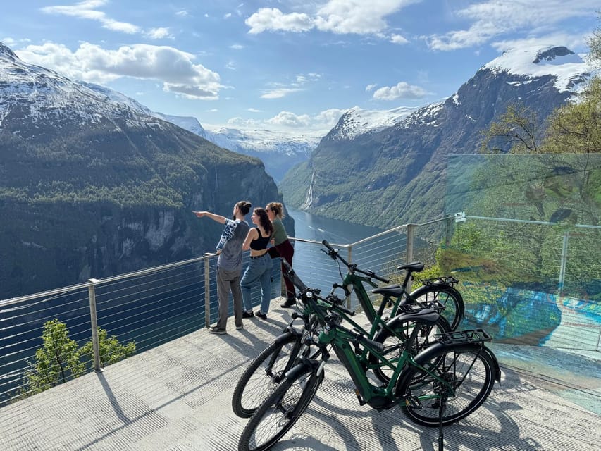 E-bike Tour in Geiranger, Norway - Riding real roads in Geiranger: safety and traffic habits that help