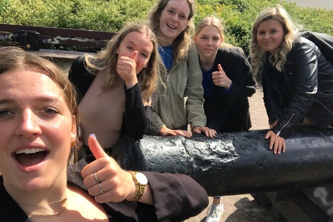 e-Scavenger hunt Kristiansand: Explore the city at your own pace - Market square and the information center near town hall