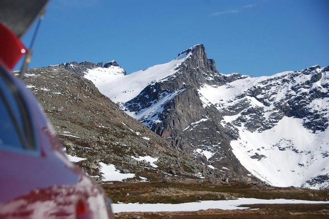 Eco friendly snowshoeing in Scenic Landscape - Eco-friendly angle: low impact and smart logistics