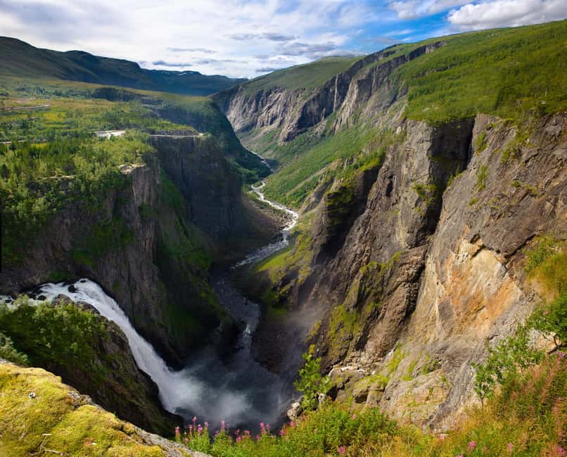 Eidfjord: Shore Excursion with Scenic Adventure - Hardangervidda Nature Center stop, why the context matters