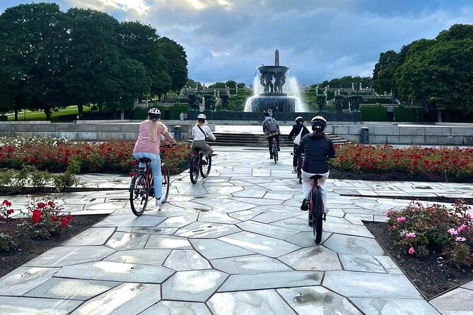 El-bike Rentals By The Oslo Tour - Included Safety Gear: Helmet, Locker, And The West