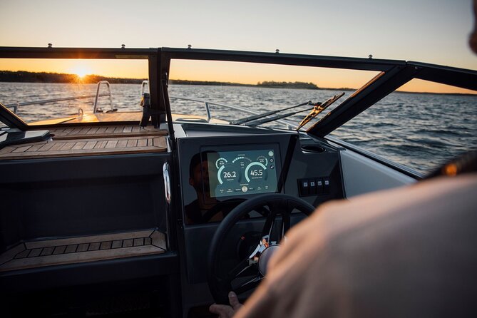Exclusive Private Cruises on the Oslo Fjord - Weather, sea conditions, and why your timing matters