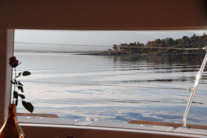 Fjord Cruise with Luxury Catamaran in Tromso - The luxury catamaran setup: comfort you notice when weather turns