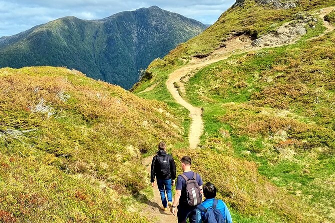 Fjord Hiking - Public tour - Gear and clothing tips that keep the day enjoyable