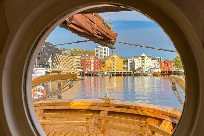 Fjord & History Cruise - Comfort details that make the cold enjoyable