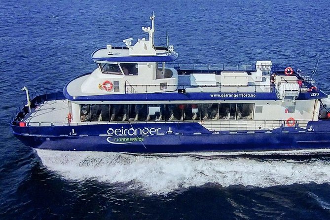 Fjordcruise Ålesund Geirangerfjord T/R - Onboard guidance and audio: what it adds, and what to watch for