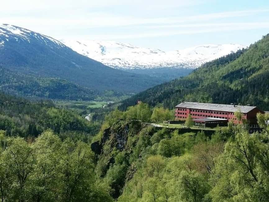 Flåm: Tvinde Waterfalls, Stalheimskleiva Hike & Gudvangen - A Fjord-Focused Half-Day From Flåm