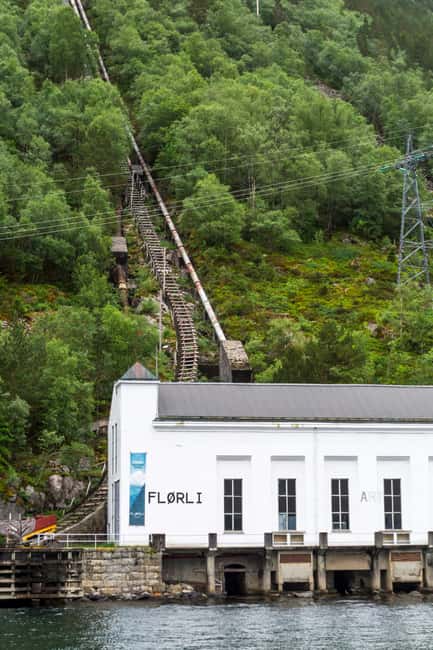 Flørli 4444: RIB & Hike - Flørli arrival and the first real test: your stair plan