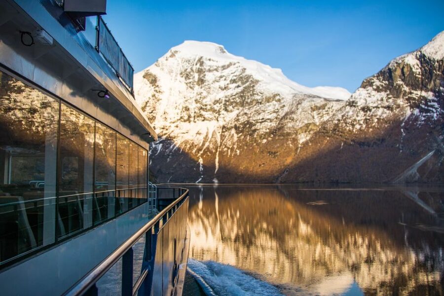 From Ålesund: Winter Fjord Cruise to Geirangerfjord - The Fjord Boat Ride: Two 3-Hour Cruises and One Big Visual Moment