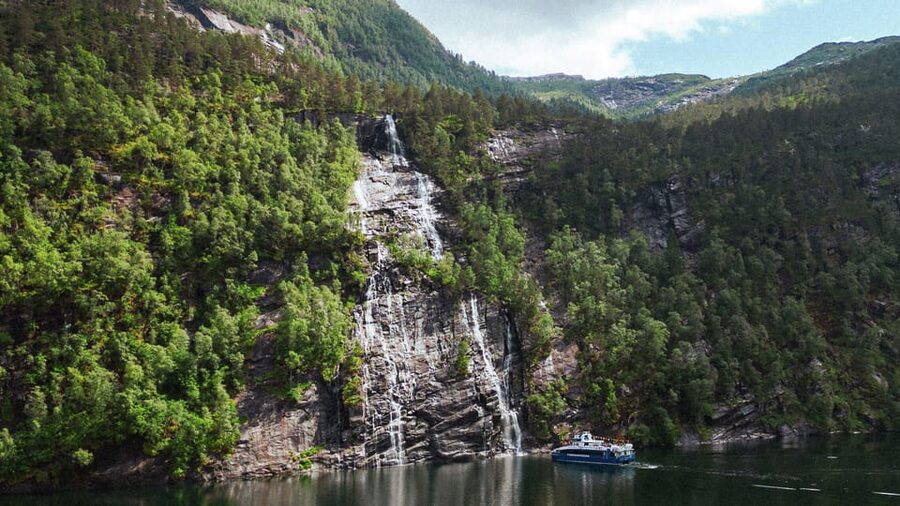 From Bergen: The Original Fjord Cruise to Mostraumen - On Deck or Inside: How to Dress for Real Fjord Weather