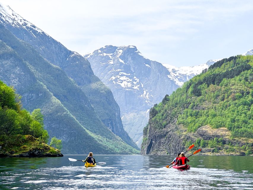 From Flåm: Nærøyfjord 3 Day Kayaking and Camping Tour - Weather and headwinds: the real reason guides get praised